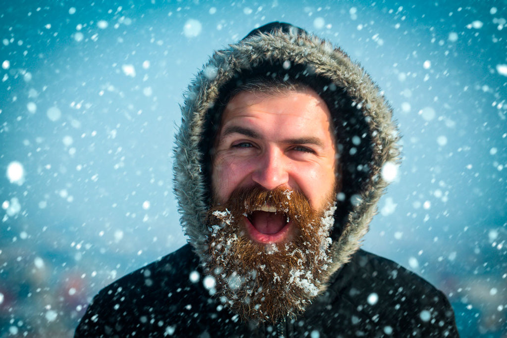 4 Productos Esenciales para Mantener tu Barba en Invierno.